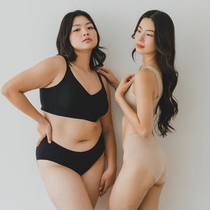 [ARRIVING 10.25] No-Camel-Toe SmoothGuard Mid-Rise Seamless Cheekie in Buttery Black