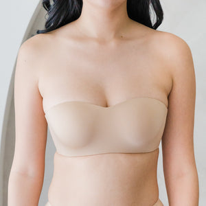 Full Scoop! Seamless Push Up Anti-slip Strapless Wireless Bra in Biscotti Nude