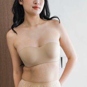 Full Scoop! Seamless Push Up Anti-slip Strapless Wireless Bra in Biscotti Nude