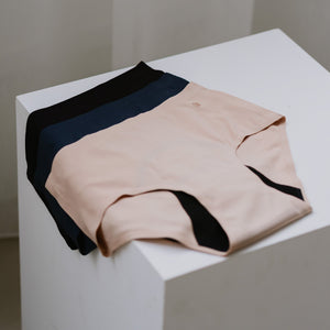 [ARRIVING 10.25] Hey Period! Seamless Mid-Rise Cheekie in Buttery Milk Tea