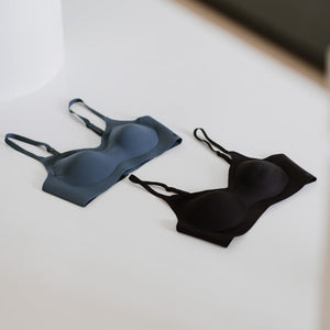 Air-ee Seamless Bra in Black - Thin Straps (Signature Edition)